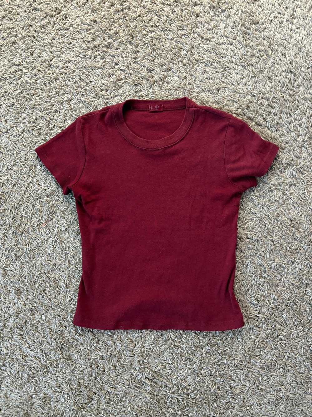 Brandy Melville Maroon Burgundy Baby Tee #BrandyMelville #Maroon